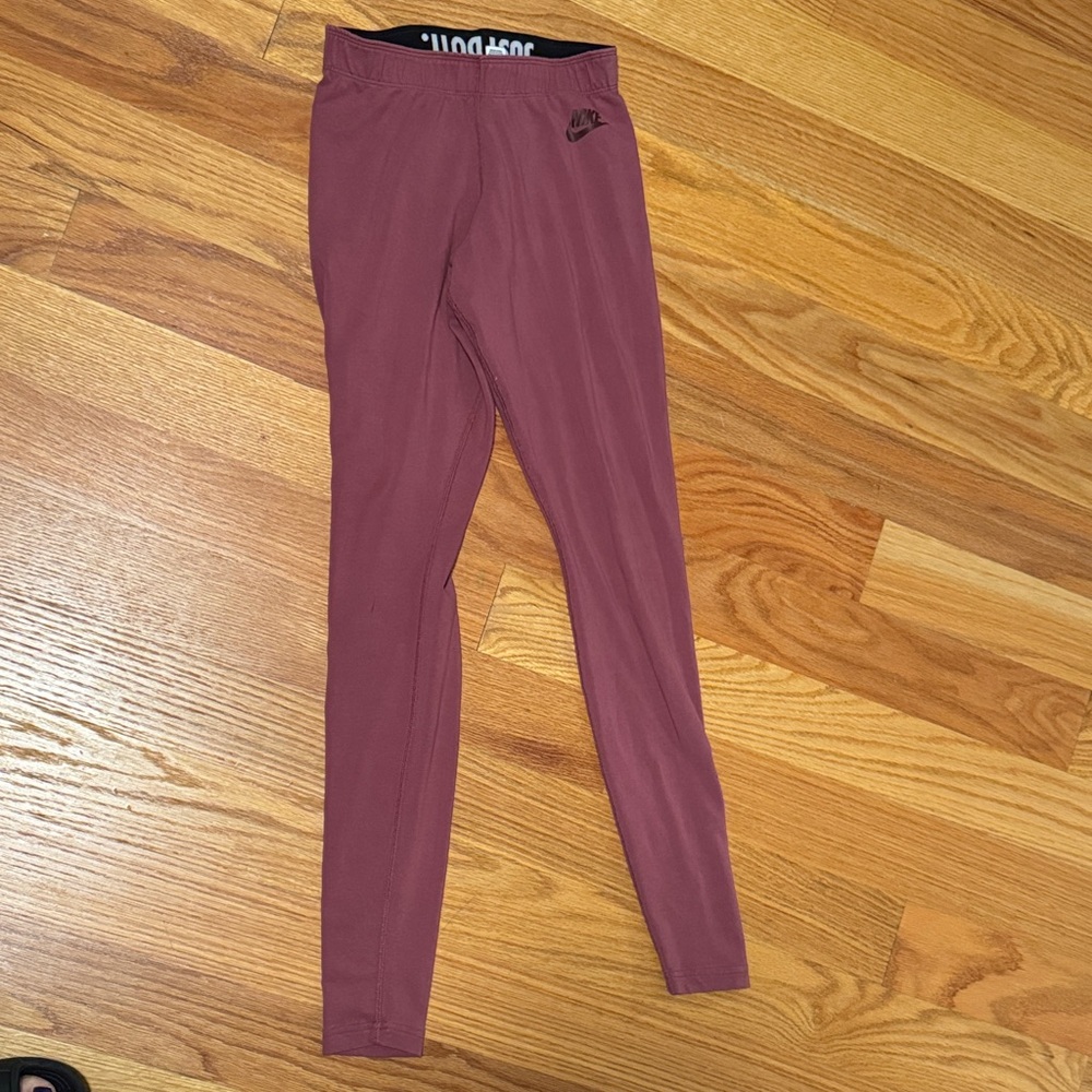 Nike Maroon Leggings